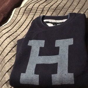 Tommy Hilfiger sweater